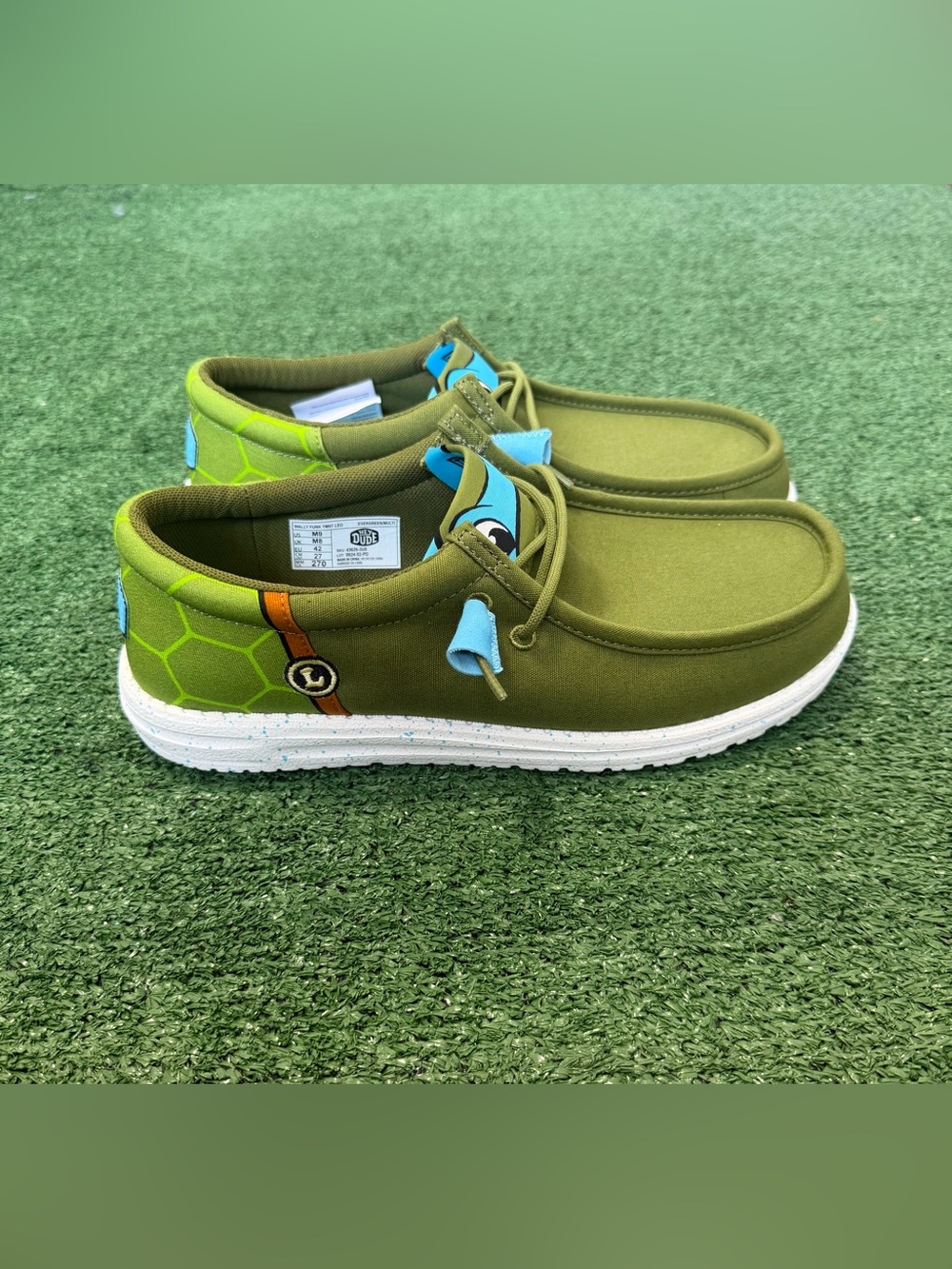 Hey Dude TMNT Ninja Turtles Leonardo Wally Funk Shoes Size 9 NEW